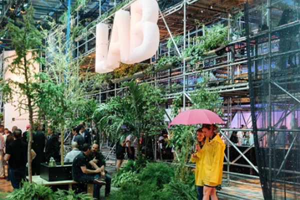 ballade en parapluie sur chemin glacé du C2MTL