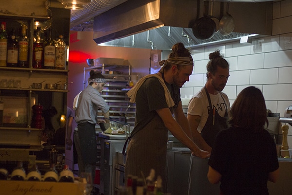 equipe-restaurant-le-fantome-griffintown-prevel