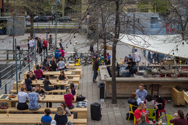 le-bbq-du-diablos-au-marche-des-eclusiers-de-montreal