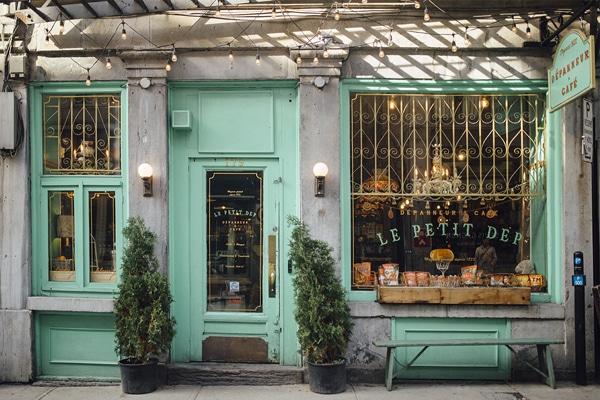 La façade extérieure de la boutique Le Petit Dep