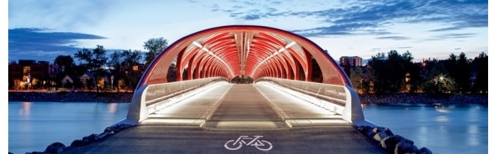 The Gardian a lancé un appel à tous pour dénicher les plus belles infrastructures urbaines dédiées au vélo. Plein de belles idées pour Montréal!