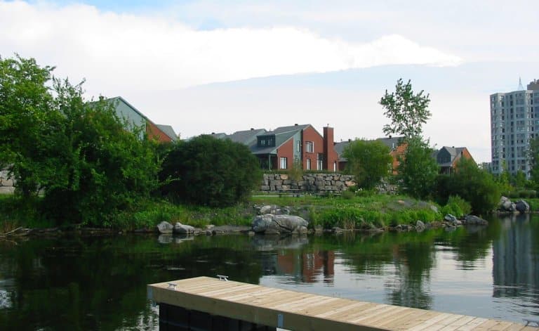 Village Liberté sur berges